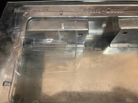 Прозрачное окно "Catchmaster 612LID" Прозрачное окно "Catchmaster 612LID"