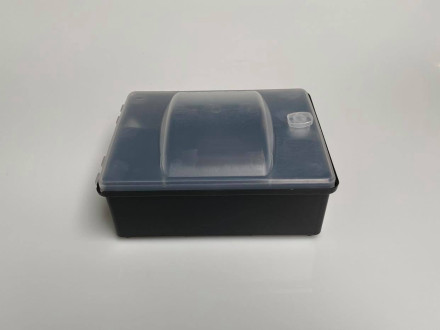 Приманочный контейнер с прозрачной крышкой "Curve Ro-Bait Transparent" Приманочный контейнер с прозрачной крышкой "Curve Ro-Bait Transparent"